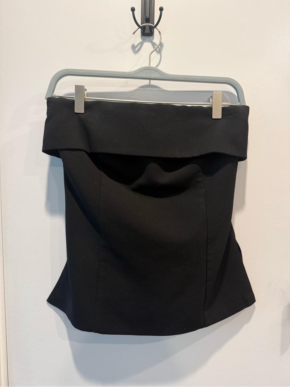 Babaton Black Fold-Over Off-Shoulder Mini